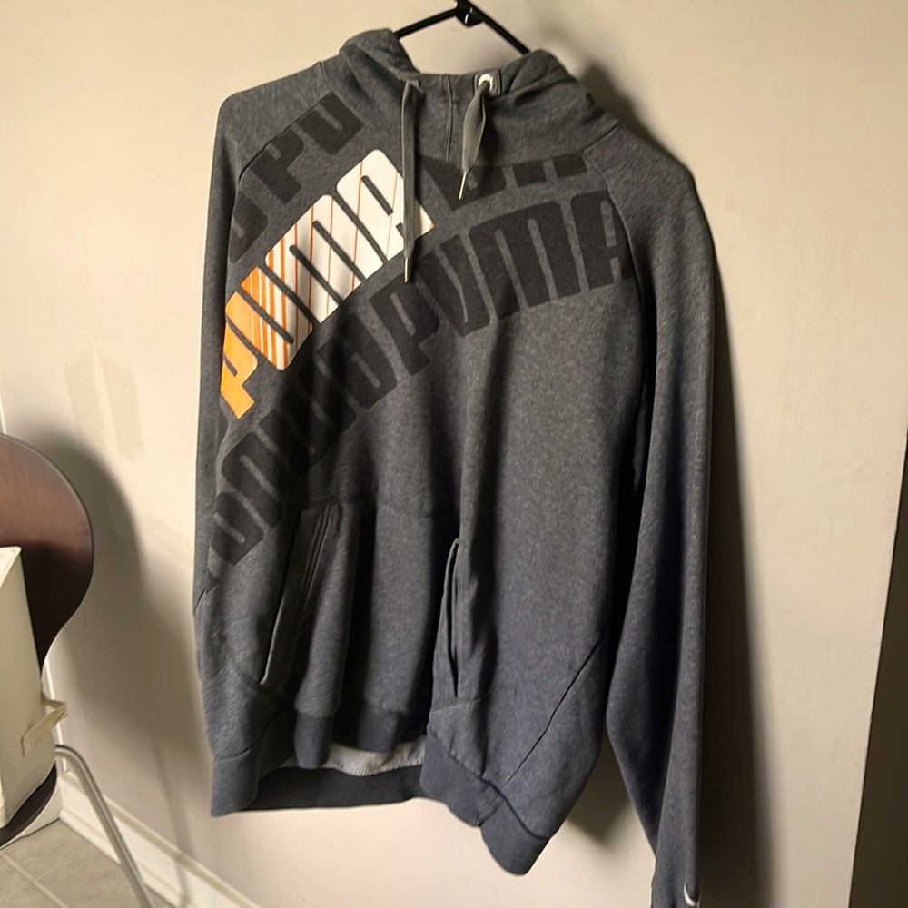 Puma men’s hoodie, size extra large